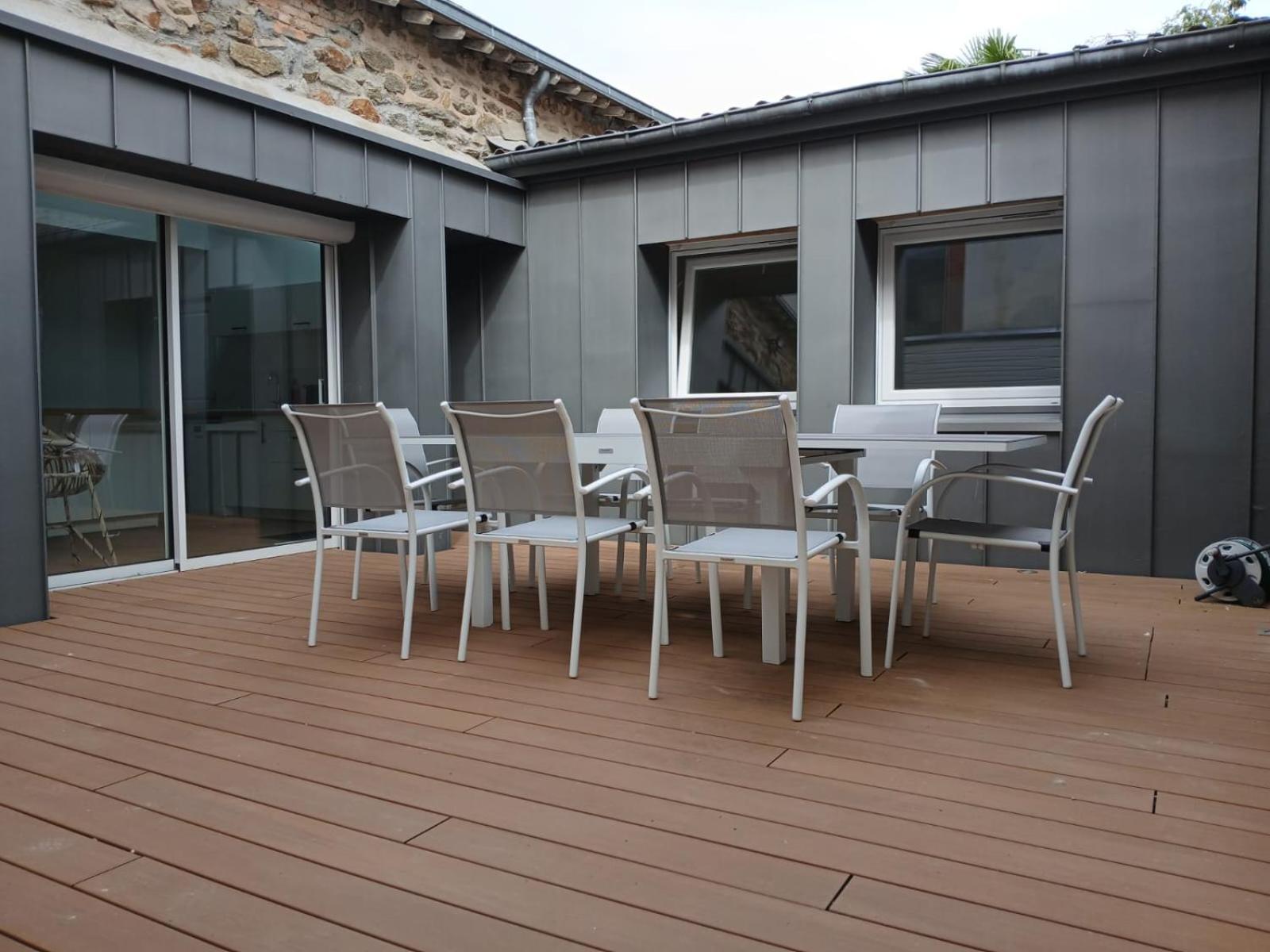Appartement En Centre-Ville - Local Velos Disponible Mayenne Dış mekan fotoğraf