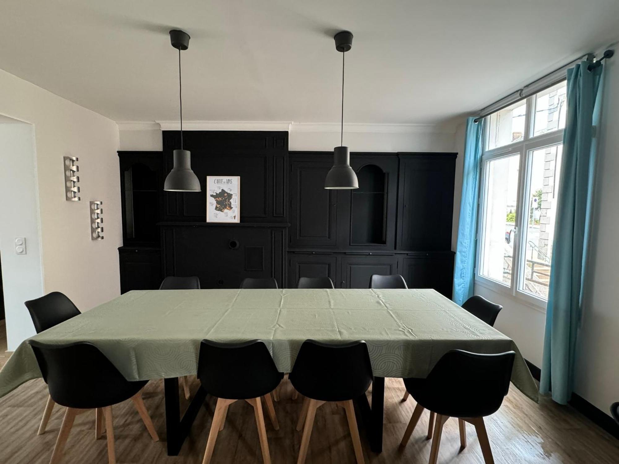 Appartement En Centre-Ville - Local Velos Disponible Mayenne Dış mekan fotoğraf