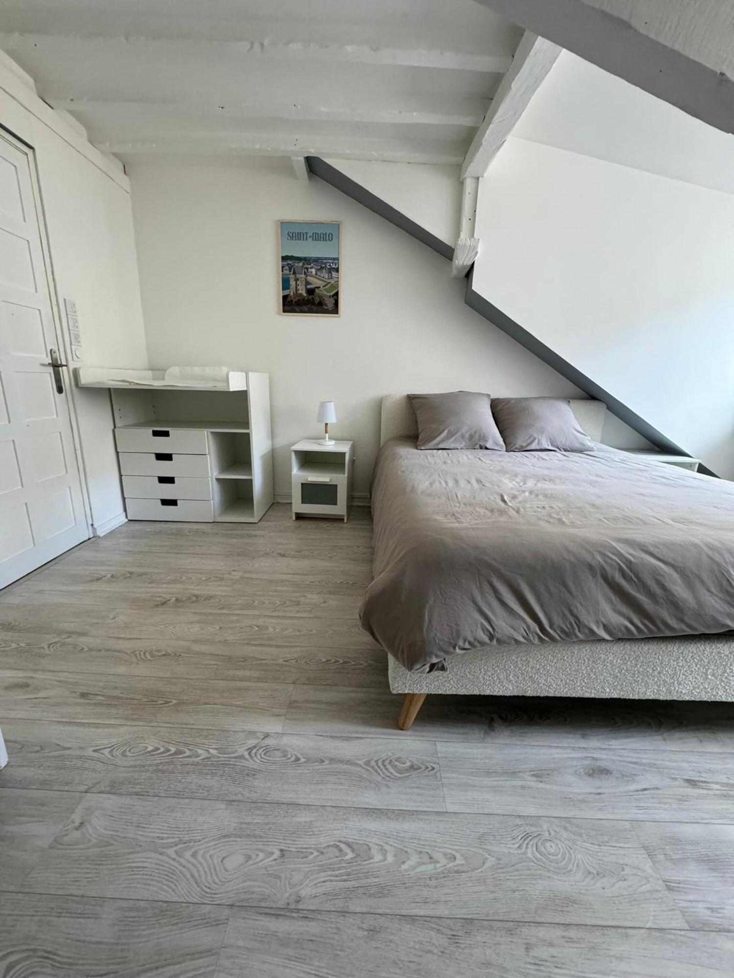 Appartement En Centre-Ville - Local Velos Disponible Mayenne Dış mekan fotoğraf